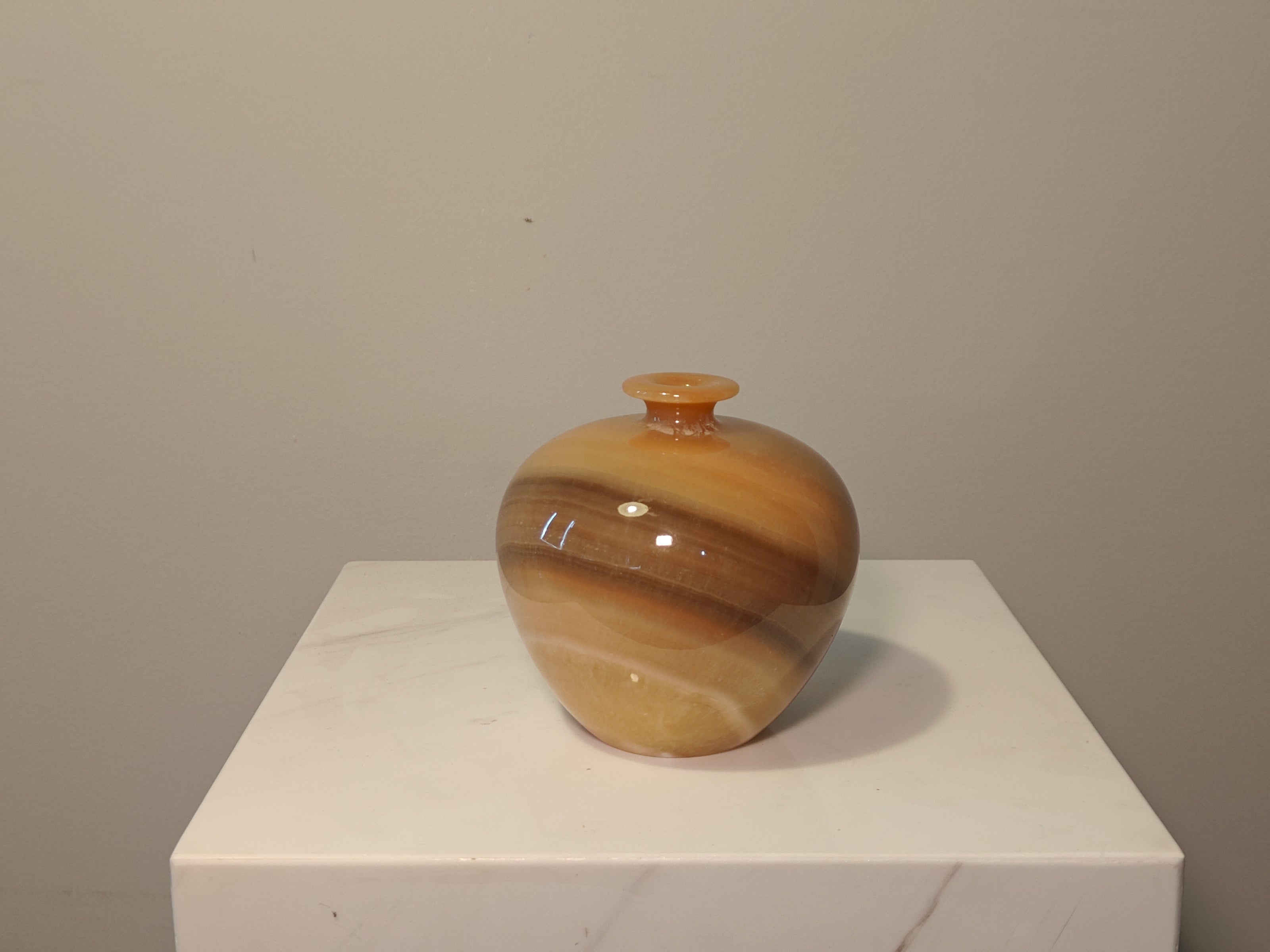Natural Marble handicraft article - Golden brown jade Apple