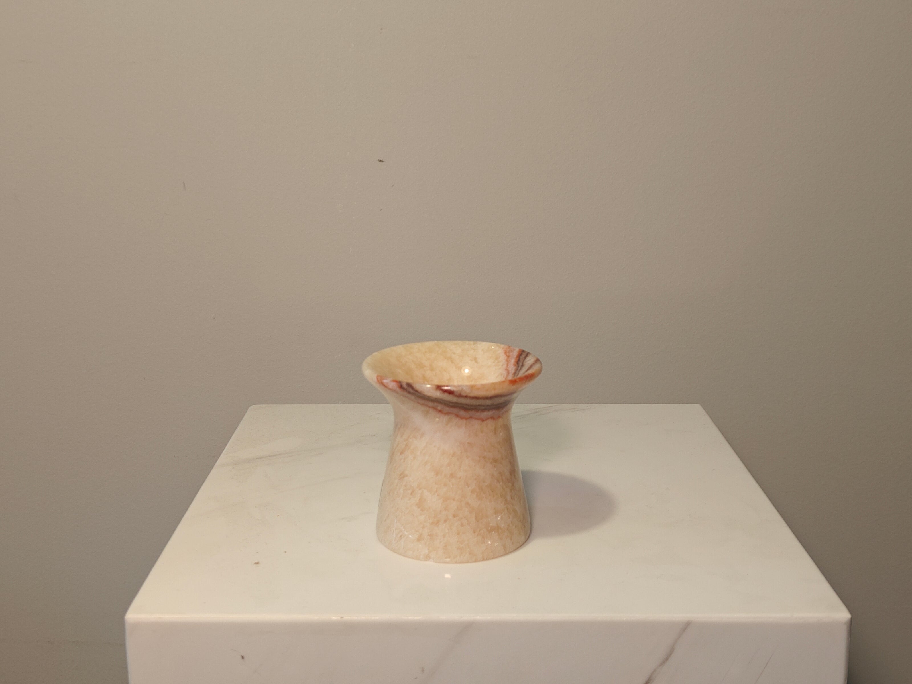 Natural Marble handicraft article - Red Jade Diffuser Mug